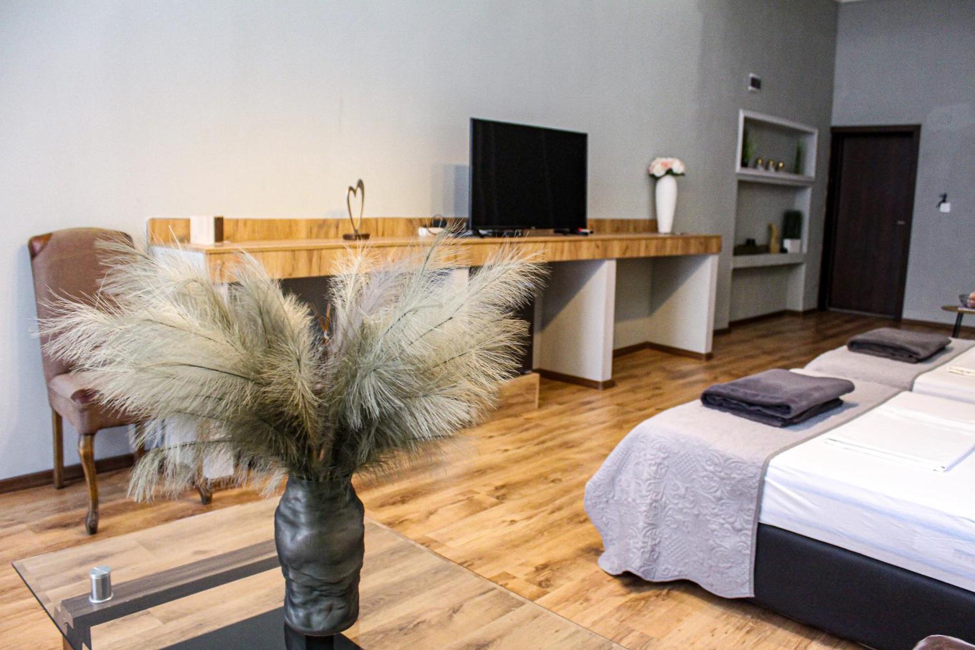 R34 Boutique Guest House Veliko Turnovo Bagian luar foto
