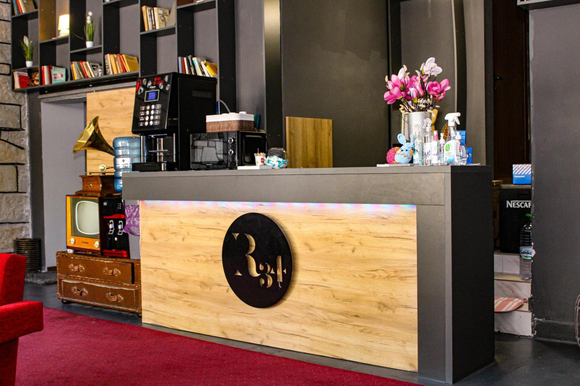 R34 Boutique Guest House Veliko Turnovo Bagian luar foto